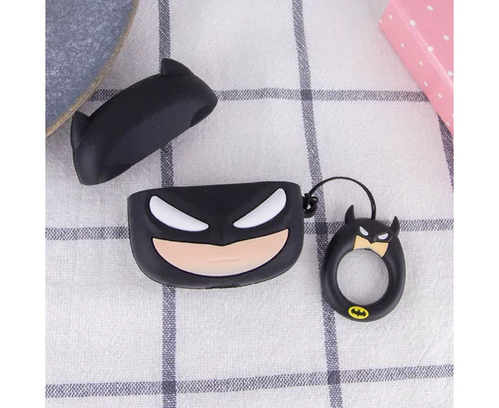 Силиконовый футляр Marvel & DC series для наушников AirPods Pro + кольцо Бетмен / Черный