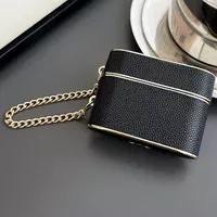 Шкіряний футляр Suitcase для навушників AirPods 3 Black