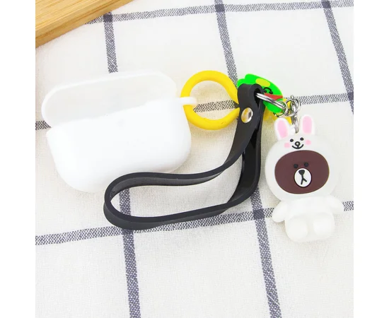 Силиконовый футляр Cute Charm для наушников AirPods Pro Медведь в костюме / Белый