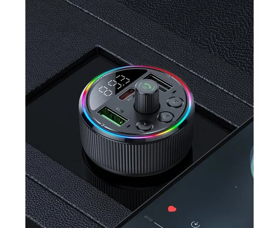 АЗУ FM модулятор Hoco E82 Guerrero PD30W+QC3.0 (2USB-A/1C) Black