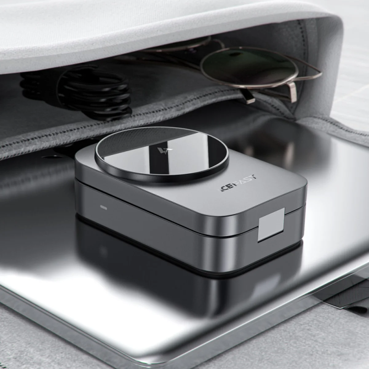 БЗУ Acefast E22 desktop 3-in-1 Metal gray