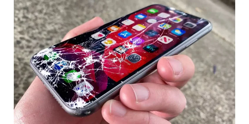 Нужно ли защитное стекло для iPhone и кому оно действительно нужно