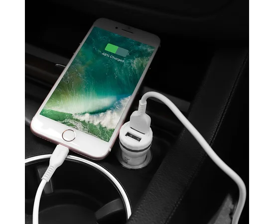 АЗУ Hoco Z27 Staunch (2USB 2.4A) (+кабель Lighthing) Белый