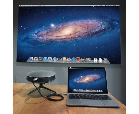 Переходник Hoco UA13 Type-C to HDMI (1.8М) Черный