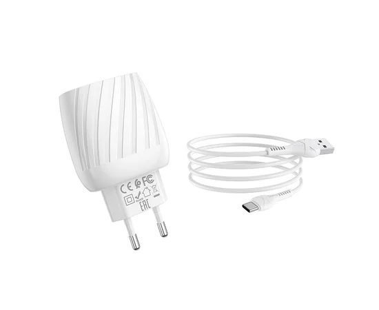 СЗУ Hoco C78A (2USB/2.4A) + Type-C Белый