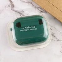 Силиконовый футляр с микрофиброй для наушников Airpods 4 Зеленый / Pine Needle