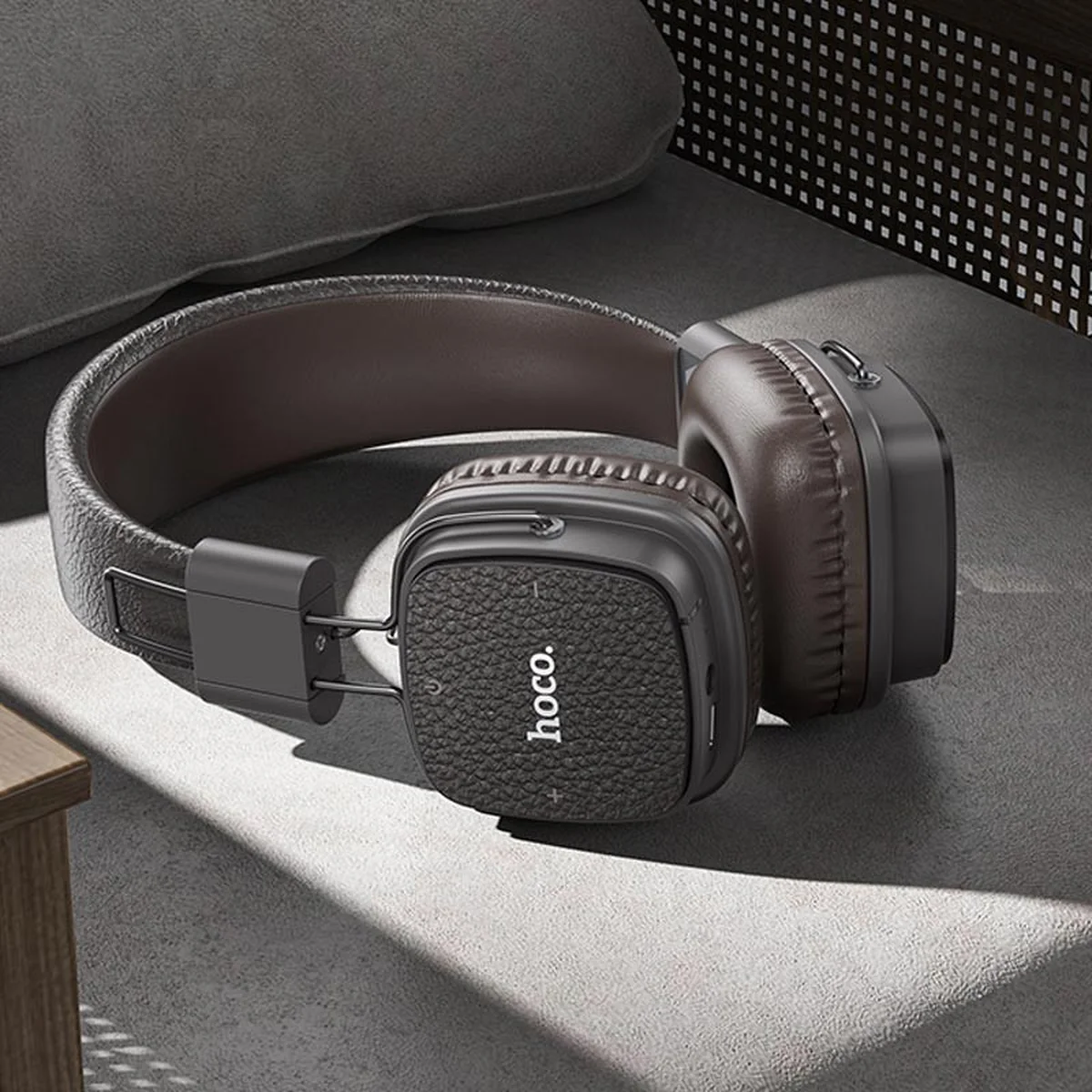 Накладные беспроводные наушники Hoco W56 Earl Brown
