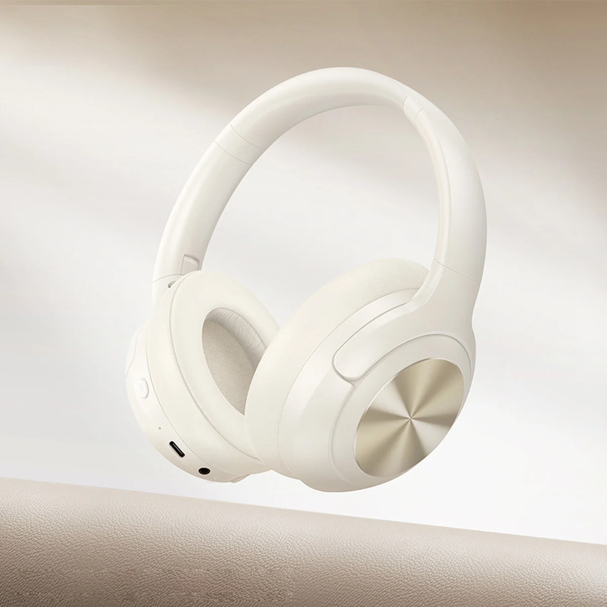 Накладні бездротові навушники Hoco W54 Young ANC Milky White