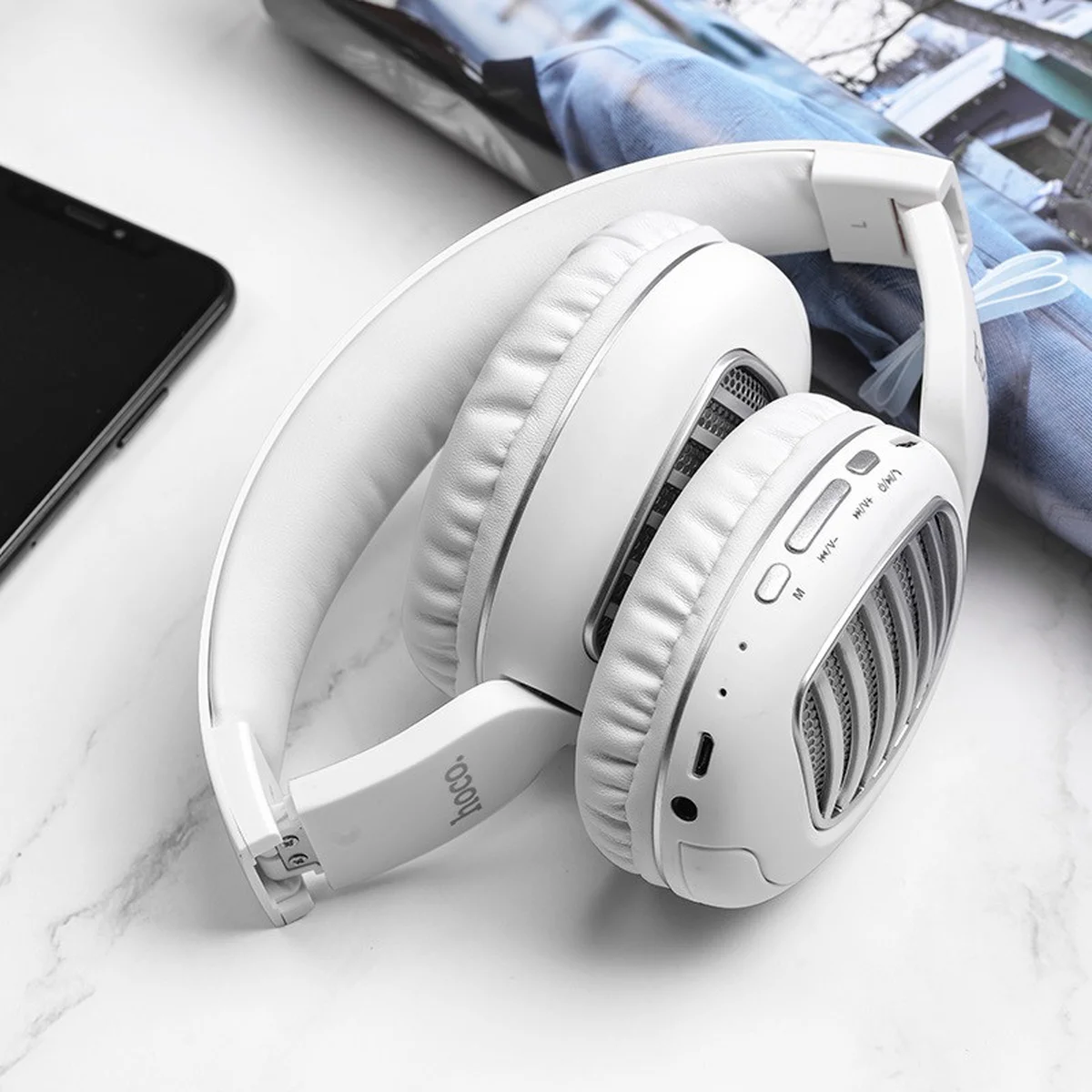 Bluetooth наушники Hoco W23 Белый