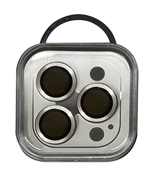 Защитное стекло Metal Classic на камеру (в упак.) для Apple iPhone 15 Pro (6.1") / 15 Pro Max (6.7") Серебряный / Silver Защитное стекло Metal Classic на камеру (в упак.) для Apple iPhone 15 Pro (6.1") / 15 Pro Max (6.7") Серебряный / Silver