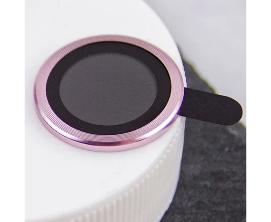 Защитное стекло Metal Classic на камеру (в упак.) для Apple iPhone 16 (6.1") / 16 Plus (6.7") Розовый / Pink