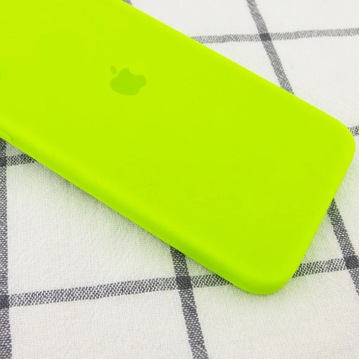 Чехол Silicone Case Square Full Camera Protective (AA) для Apple iPhone 11 Pro Max (6.5") Салатовый / Neon green