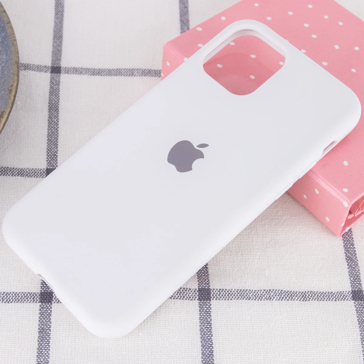 Чехол Silicone case (A) (с закрытым низом) для Apple iPhone 11 Pro Max (6.5") Белый / White