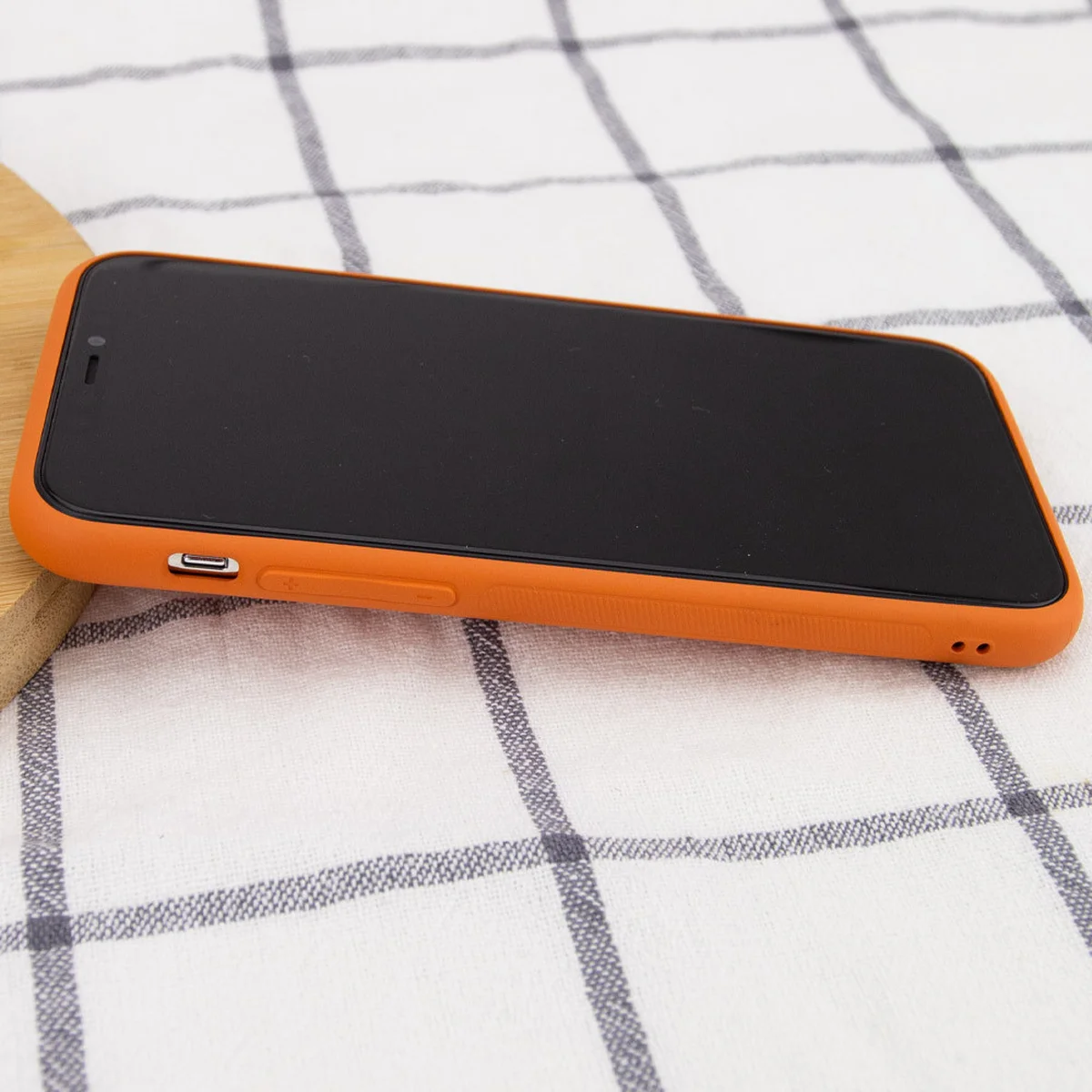 Кожаный чехол Xshield для Apple iPhone 11 Pro Max (6.5") Оранжевый / Apricot