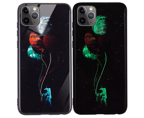 TPU+Glass чехол светящийся в темноте для Apple iPhone 11 Pro (5.8") Космос / Черный