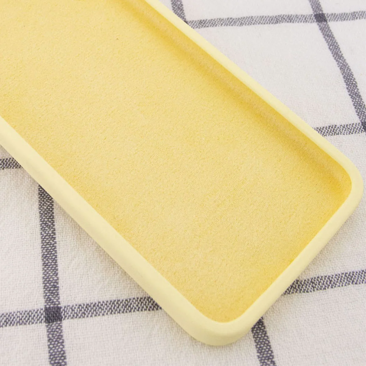 Чехол Silicone Case Square Full Camera Protective (AA) для Apple iPhone 11 Pro (5.8") Желтый / Mellow Yellow
