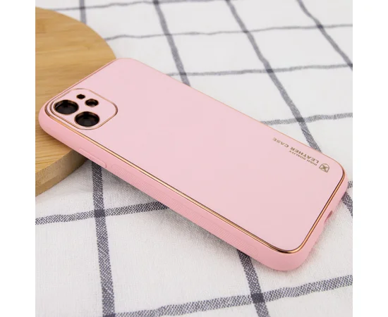 Кожаный чехол Xshield для Apple iPhone 11 (6.1") Розовый / Pink