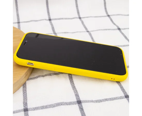 Кожаный чехол Xshield для Apple iPhone 11 (6.1") Желтый / Yellow
