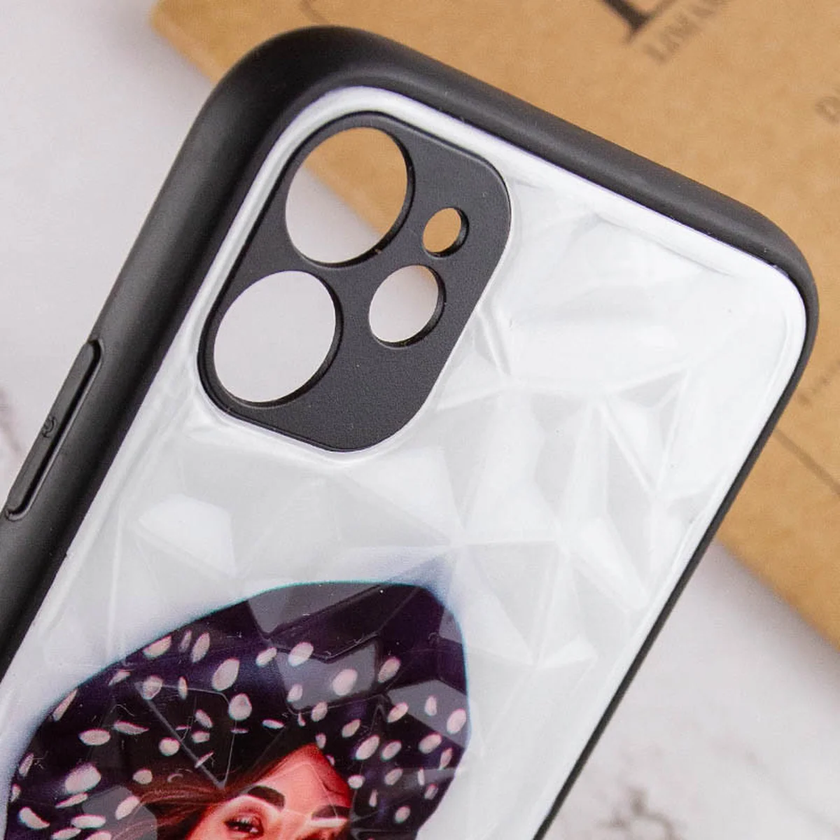 TPU+PC чехол Prisma Ladies для Apple iPhone 11 (6.1") Girl in a hat
