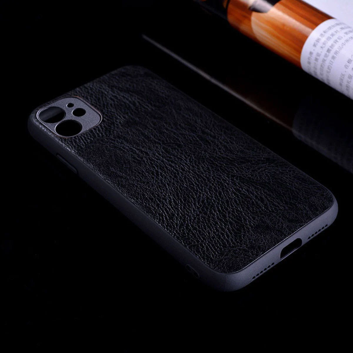 Кожаный чехол PU Retro classic для Apple iPhone 12 mini (5.4") Черный