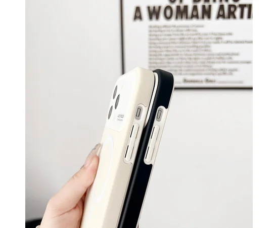 Противоударный чехол "Matte Larg" Case with MagSafe для Apple iPhone 15 Pro Max Черный