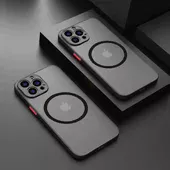 Силиконовый чехол "Armor Matte Cover" Case with MagSafe для iPhone 15 Pro Черный