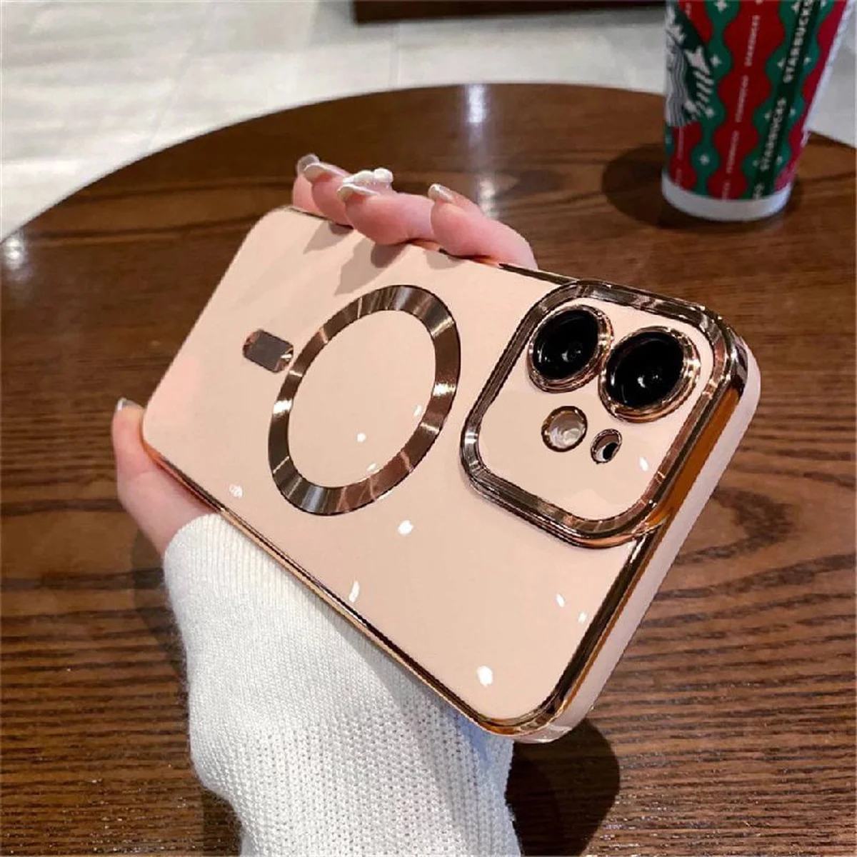 Силіконовий чохол "Luxury Plating" with MagSafe для Apple iPhone 11 Пудровий