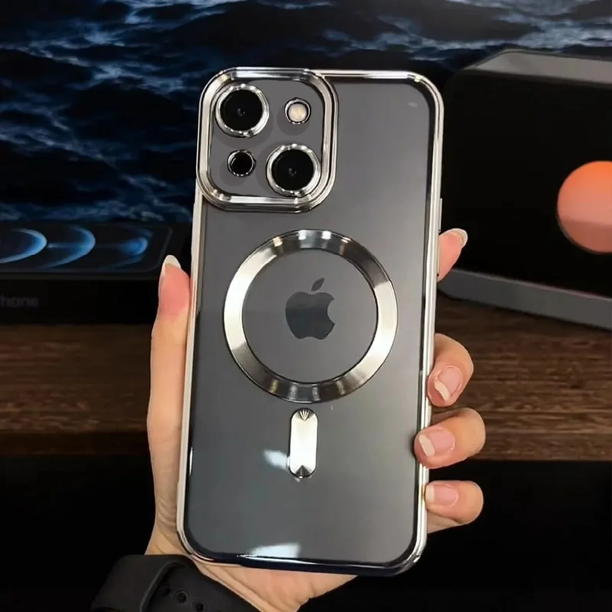 Чехол "Silver" Case with MagSafe для iPhone 13 Серебро