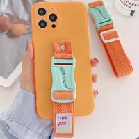 Чехол Handfree с цветным ремешком для Apple iPhone 12 Pro (6.1") Оранжевый