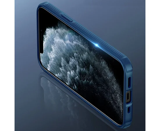 Карбоновая накладка Nillkin CamShield Pro Magnetic для Apple iPhone 12 Pro / 12 (6.1") Синий