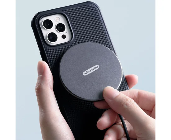 Чехол Nillkin Matte Magnetic Pro для Apple iPhone 12 Pro / 12 (6.1") Черный / Black