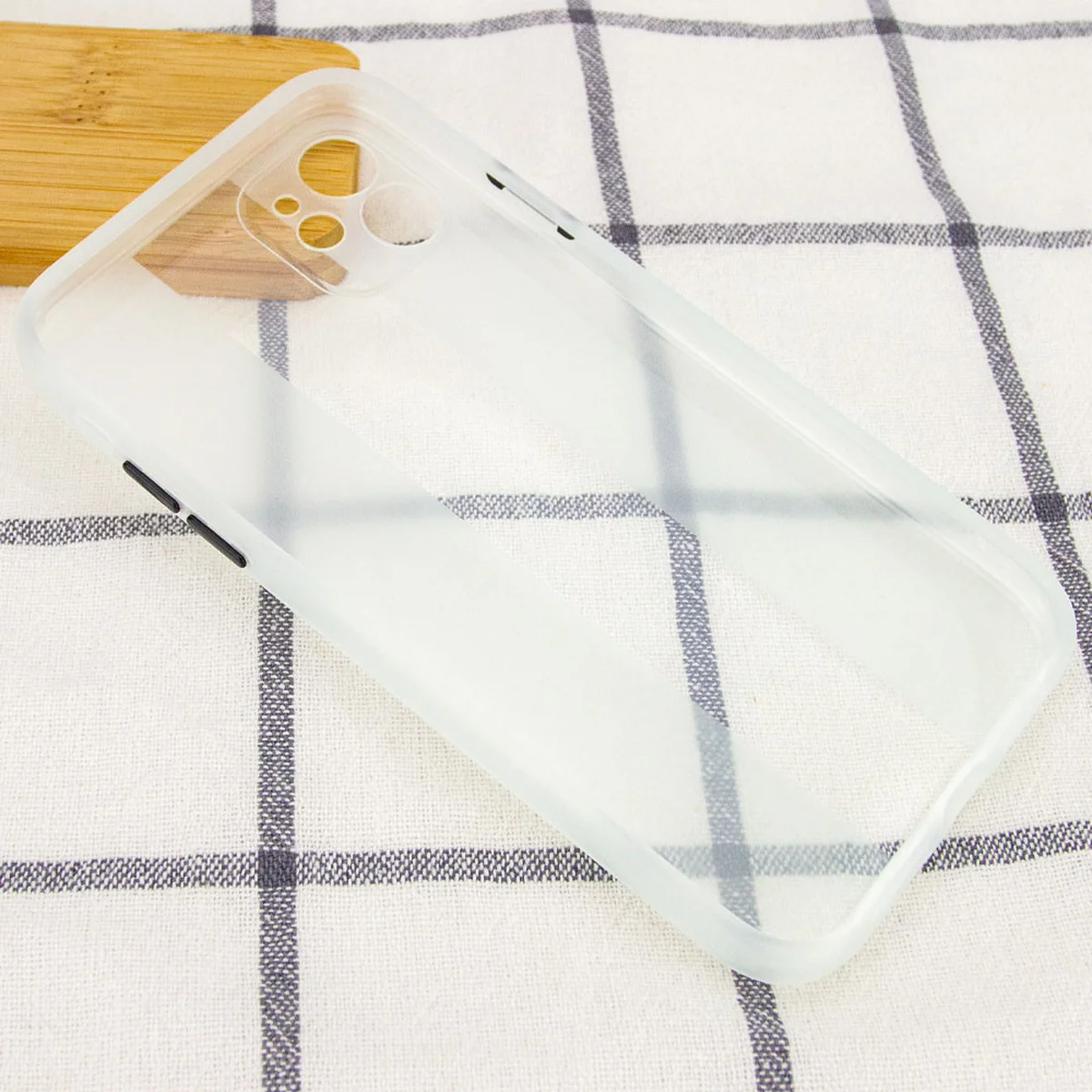 Чехол TPU Glossy Line Full Camera для Apple iPhone 12 (6.1") Матовый