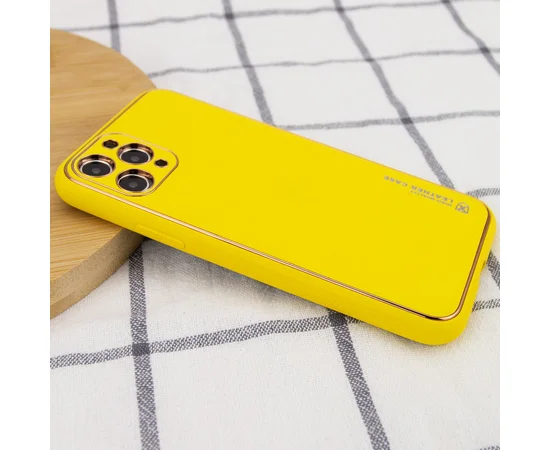 Шкіряний чохол Xshield для Apple iPhone 12 Pro (6.1 ") Жовтий / Yellow