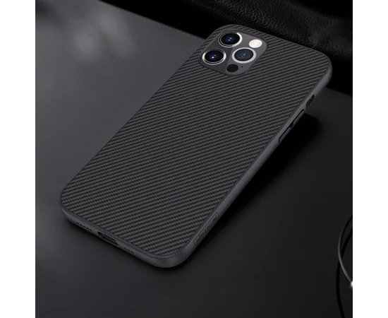 Карбоновая накладка Nillkin Synthetic Fiber series для Apple iPhone 12 Pro / 12 (6.1") Черный