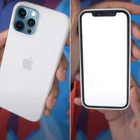 Чехол Silicone case (AAA) full with Magsafe and Animation для Apple iPhone 12 Pro / 12 (6.1") Белый / White