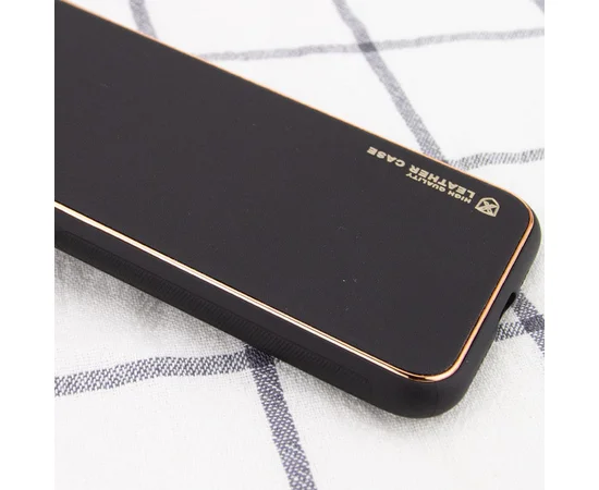 Кожаный чехол Xshield для Apple iPhone 12 (6.1") Черный / Black