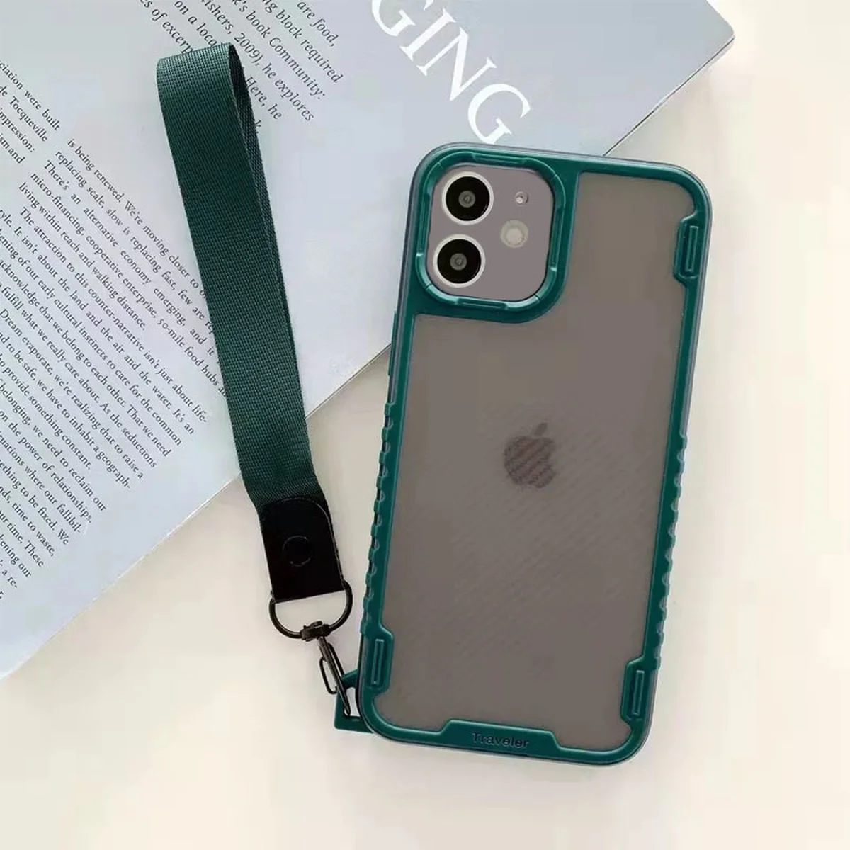 Чехол TPU+PC TRAVEL Carbon для Apple iPhone 12 (6.1") Зеленый