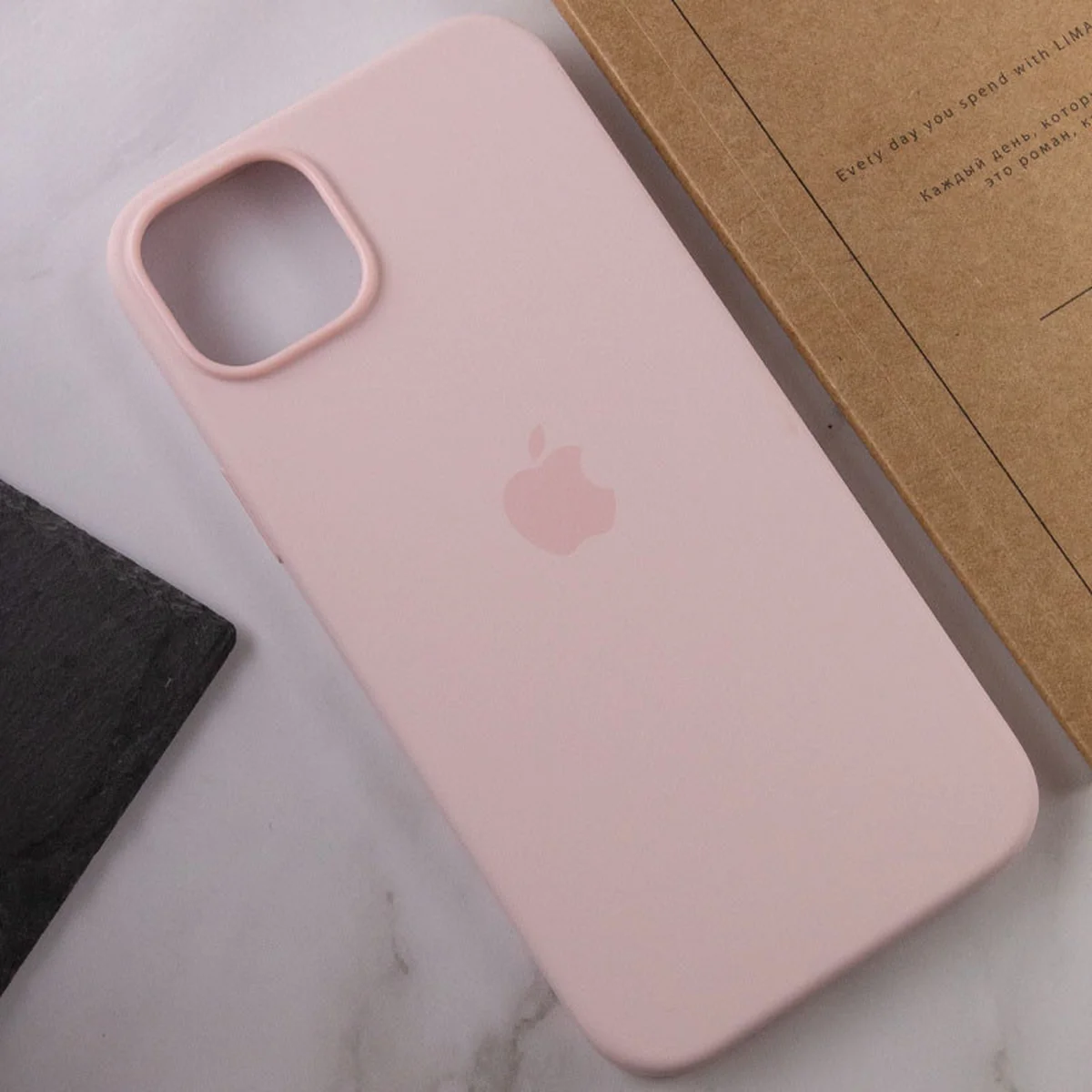 Чехол Silicone case (AAA) full with Magsafe для Apple iPhone 13 Pro (6.1") Розовый / Chalk Pink