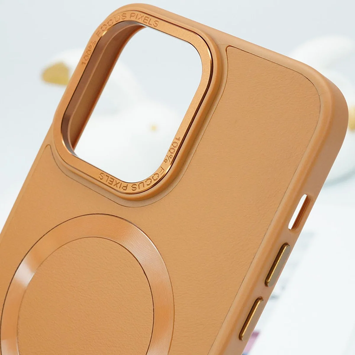 Кожаный чехол Bonbon Leather Metal Style with MagSafe для Apple iPhone 13 (6.1") Коричневый / Brown