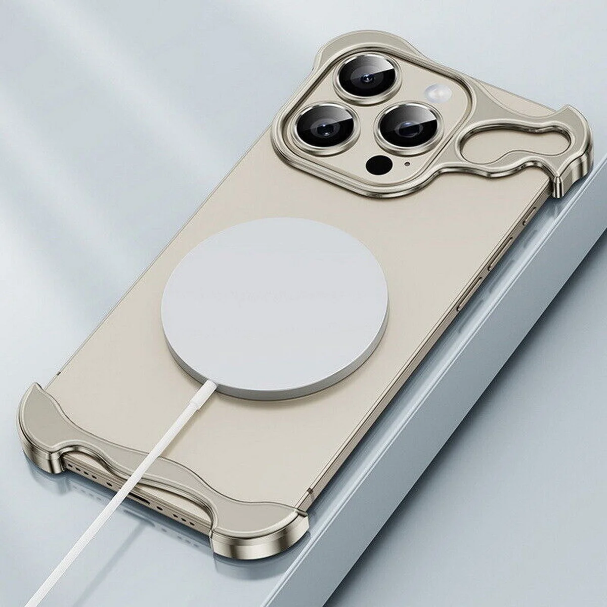 Чехол Bumper для Apple iPhone 14 Pro Max (6.7") Titanium