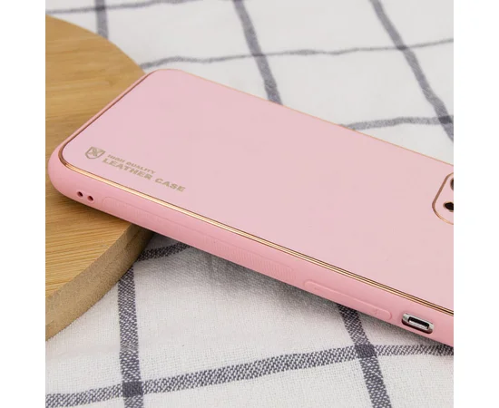 Кожаный чехол Xshield для Apple iPhone 14 Pro (6.1") Розовый / Pink