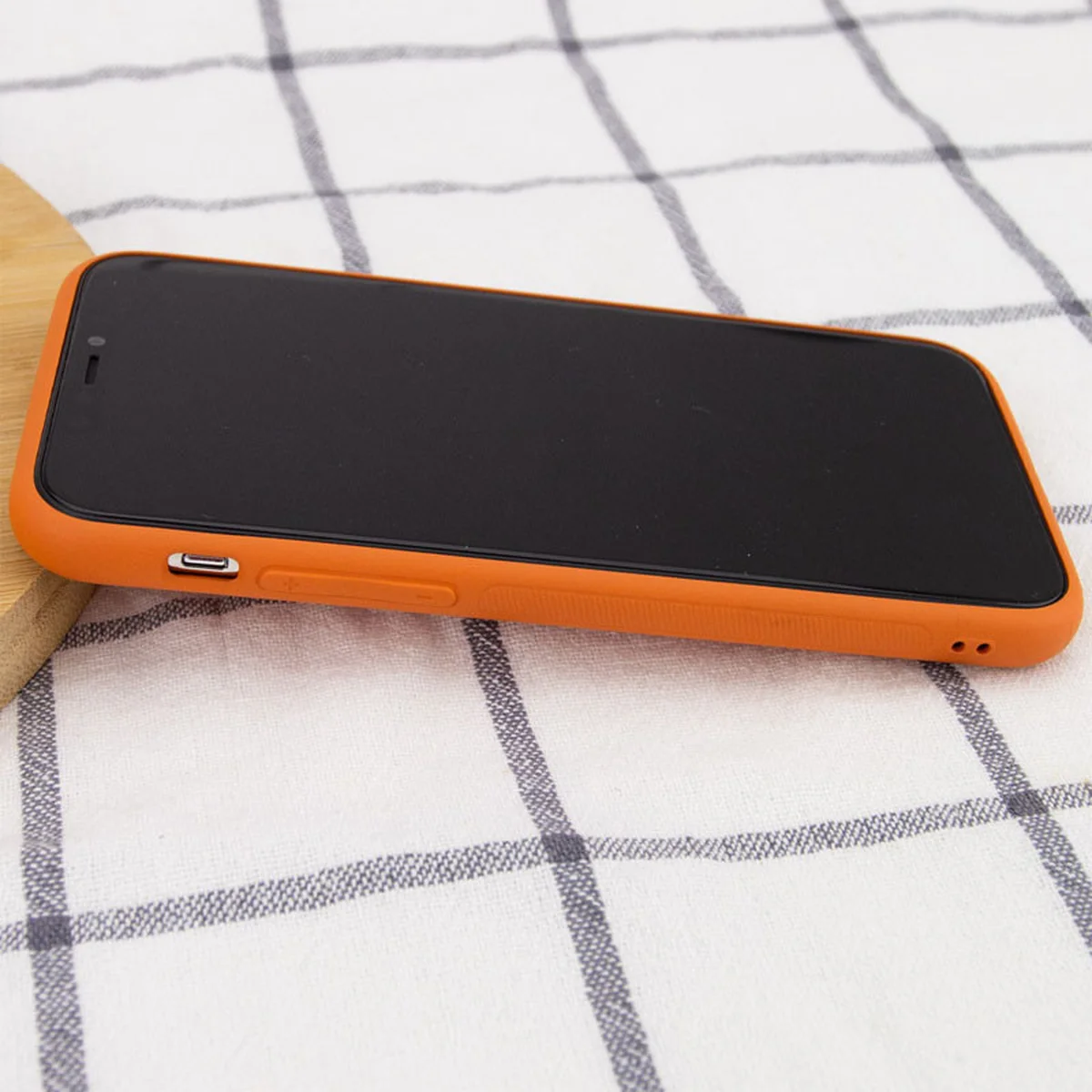 Шкіряний чохол Xshield для Apple iPhone 14 Pro (6.1") Помаранчевий / Apricot