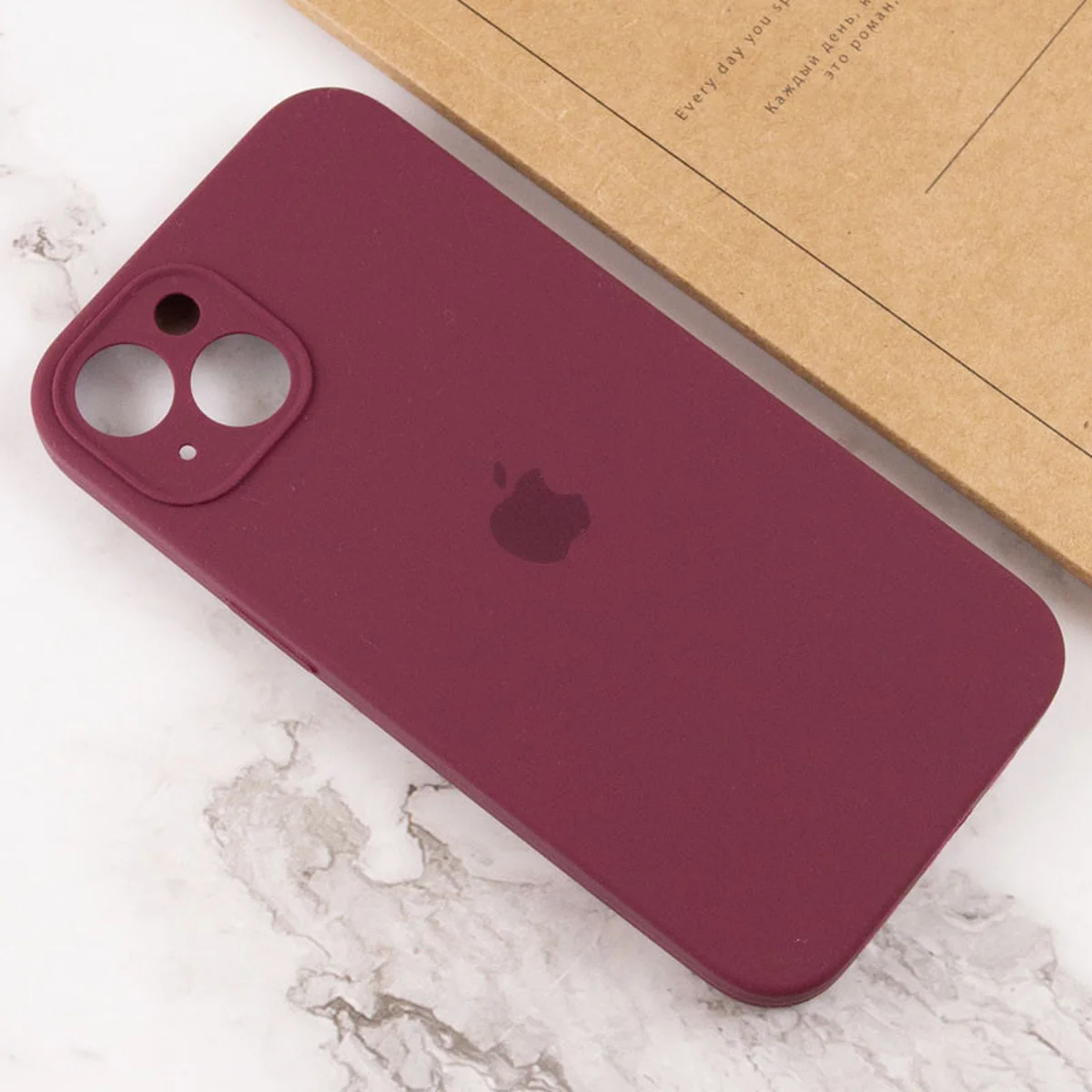 Чехол Silicone Case Full Camera Protective (AA) для Apple iPhone 14 (6.1") Бордовый / Plum