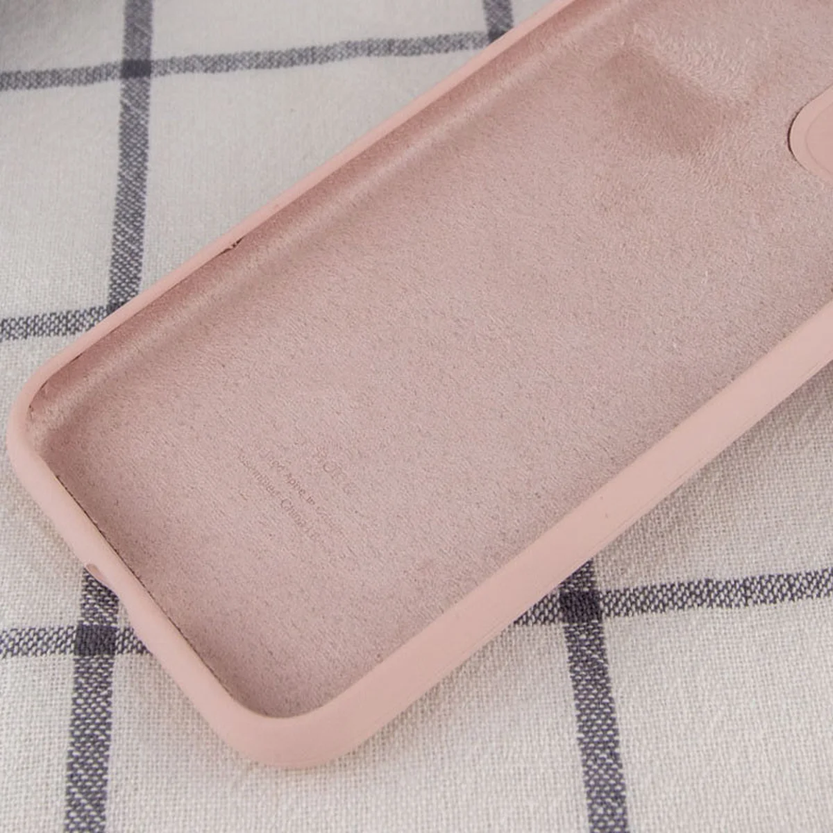 Чехол Silicone Case Full Camera Protective (AA) для Apple iPhone 14 (6.1") Розовый / Pink Sand