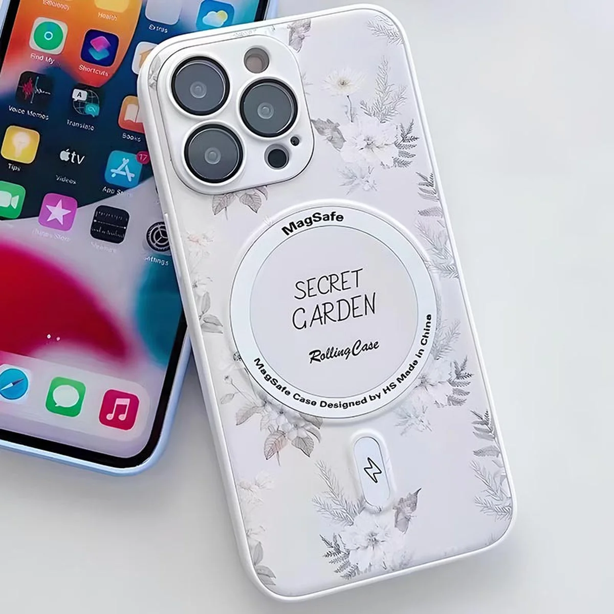 TPU+PC чохол Secret Garden with MagSafe для Apple iPhone 15 Pro Max (6.7") White