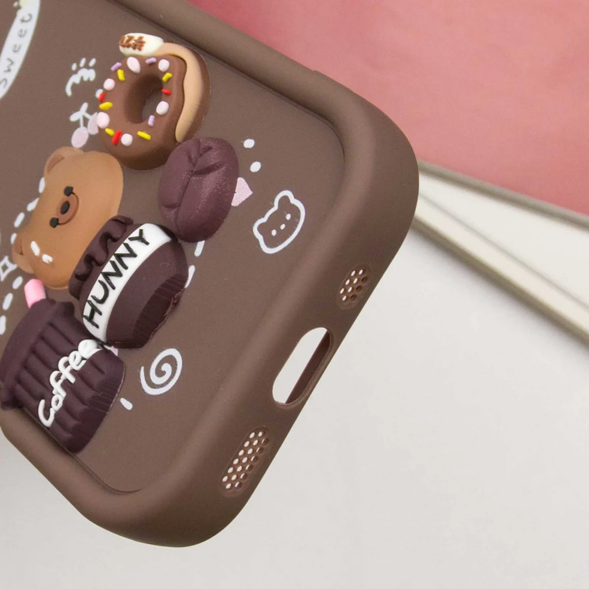 Чехол TPU Toys Case для Apple iPhone 15 Pro Max (6.7") Brown / Sweet