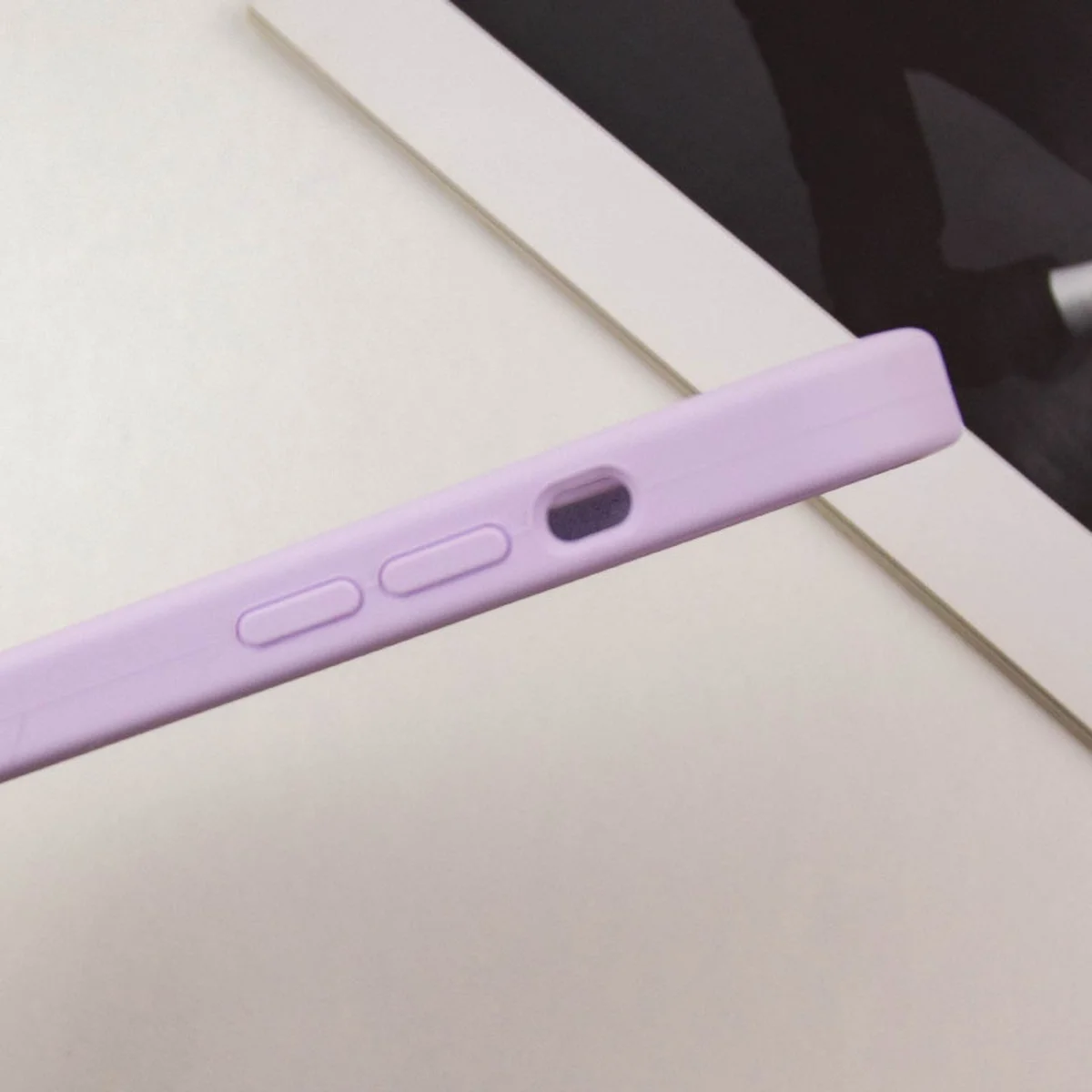 Чехол Silicone Case Full Camera Protective (AA) для Apple iPhone 15 Pro Max (6.7") Сиреневый / Lilac / PVH