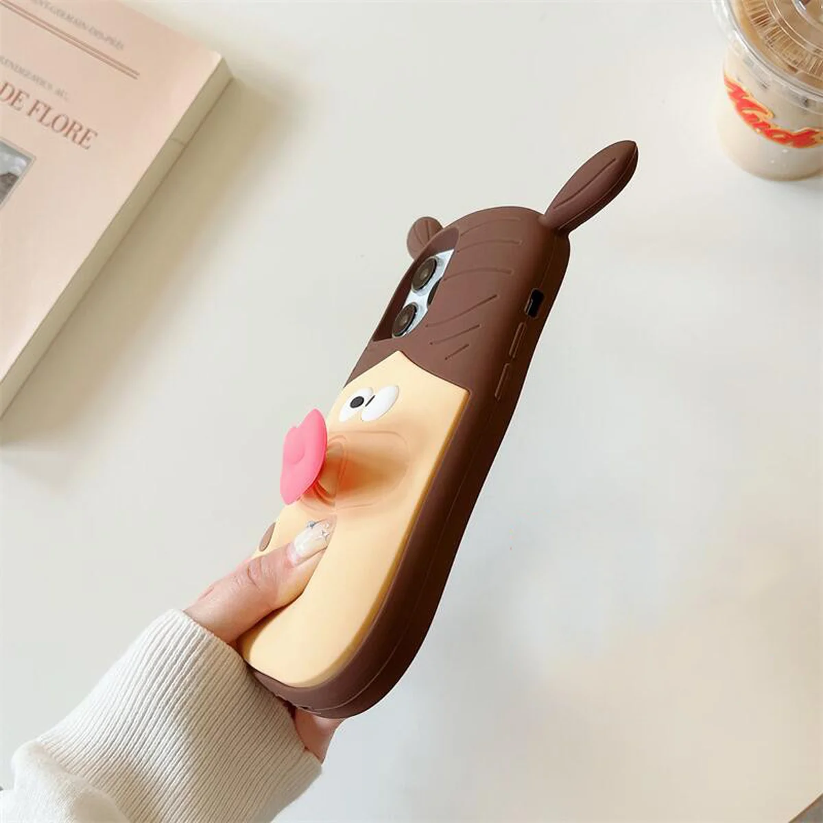 Силиконовый чехол Funny 3D для Apple iPhone 15 Pro Max (6.7") He