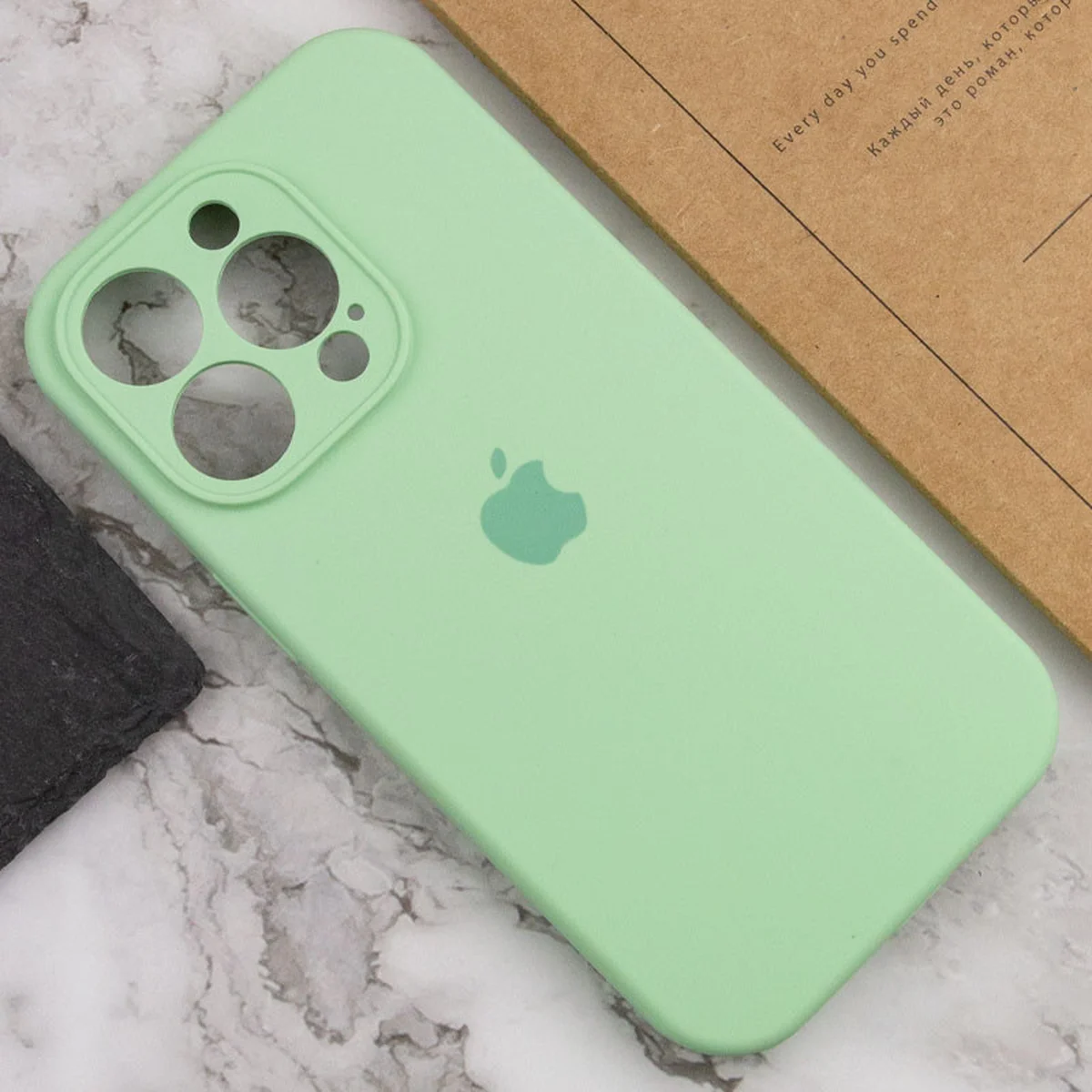 Чехол Silicone Case Full Camera Protective (AA) для Apple iPhone 15 Pro (6.1") Зеленый / Pistachio