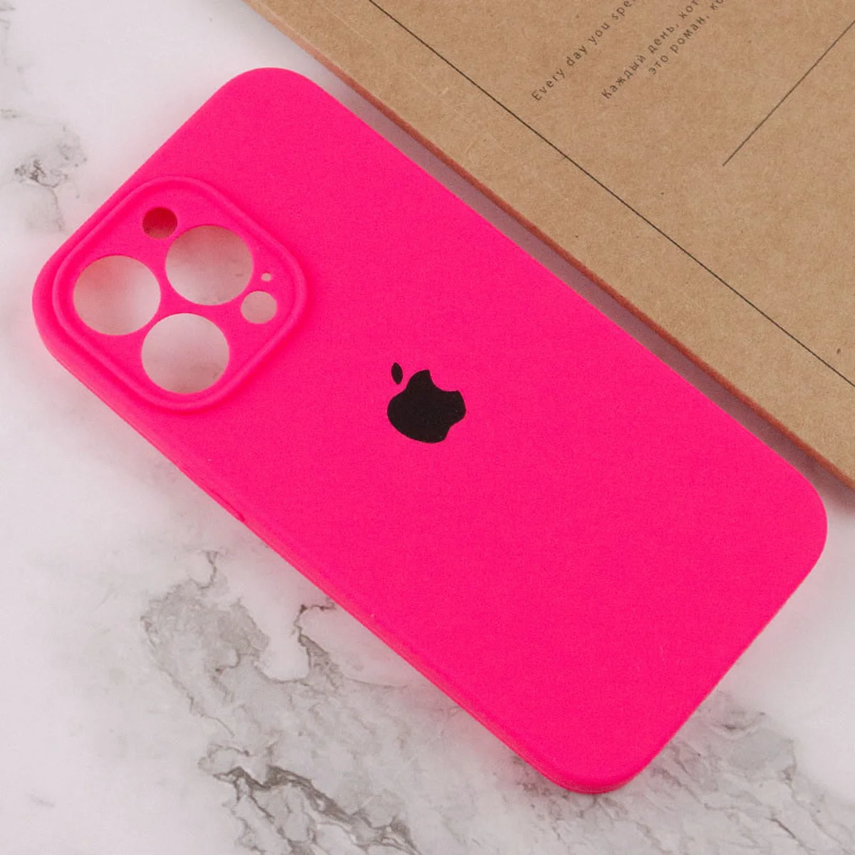 Чехол Silicone Case Full Camera Protective (AA) для Apple iPhone 15 Pro (6.1") Розовый / Barbie pink / PVH